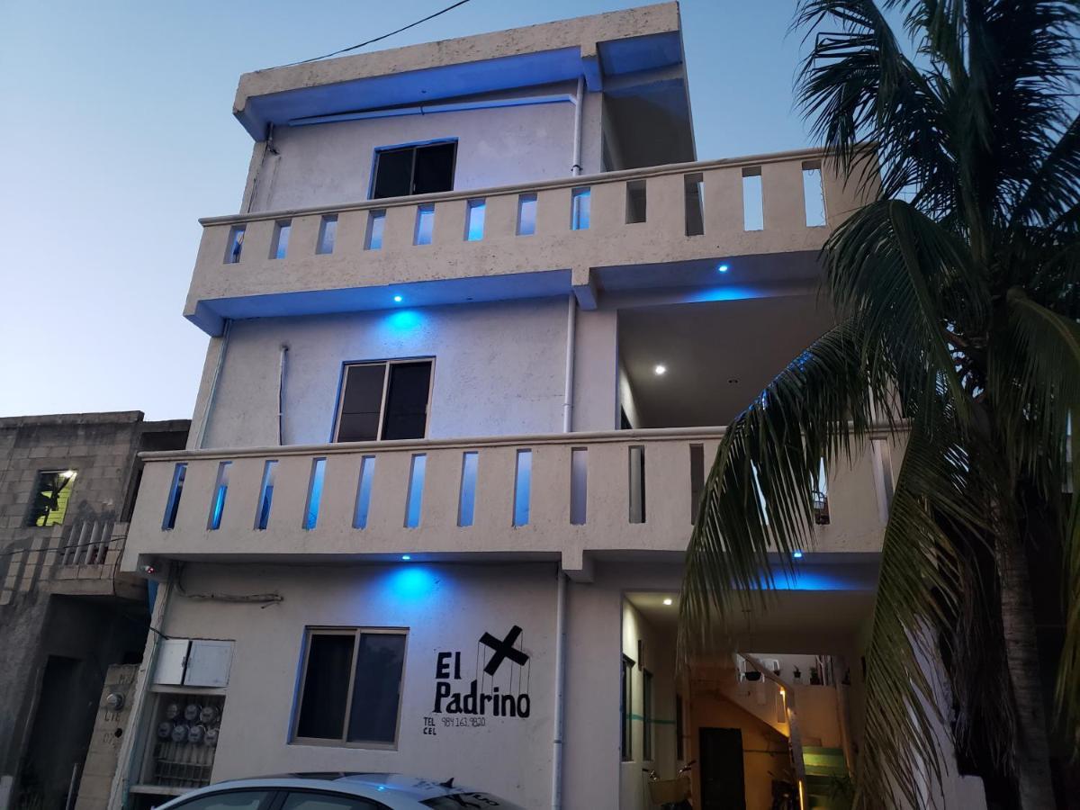 El Padrino Hostel Akumal Exterior photo